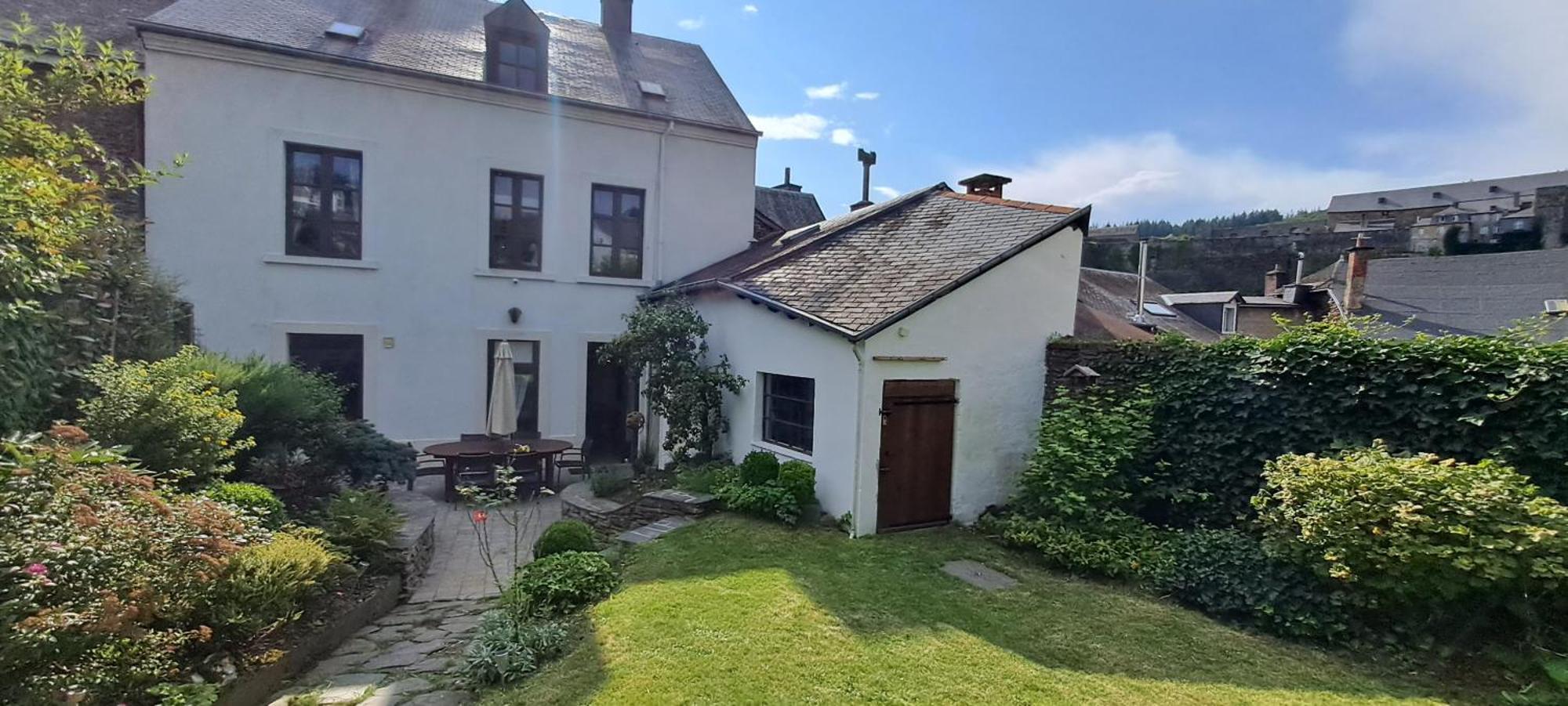 Gite L'Hote-Antique Бульон Экстерьер фото